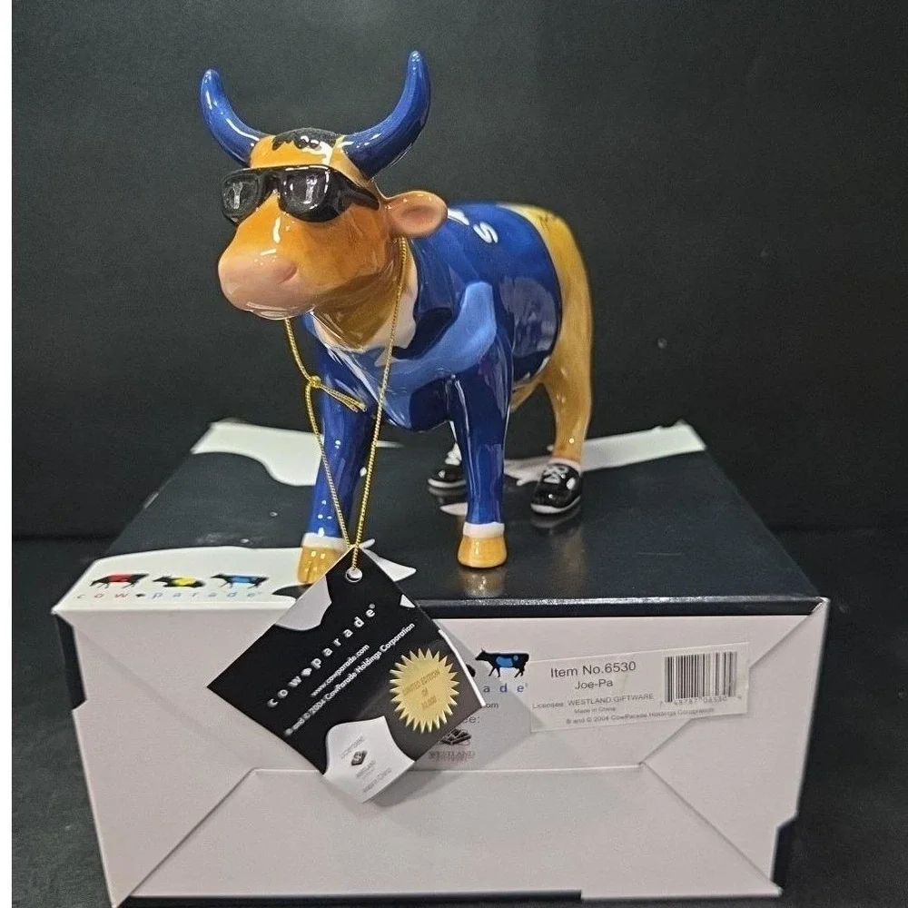 Cow Parade Joe-pa Figurine,‎ Westland Giftware, Collectible #6530, Box/Tag